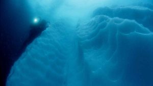 buceo bajo hielo hokkaido buceo en japon